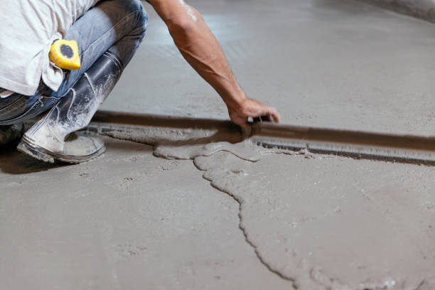 Best Concrete Pool Decks in The Homesteads, TX